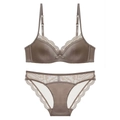Französisches Lingerie-Set in Kaffeebraun aus Satin mit Spitzenbesatz und Schleifen - 70A / Kaffeebraunes Set