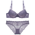Conjunto de lencería de encaje violeta con sujetador push-up y braga a juego - 70A / Morado