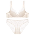Elegante set di lingerie francese in pizzo bianco avorio con reggiseno push-up e slip abbinati - Albicocca / 70B