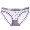 Mutandine in rete viola con motivi a cuore e bordi a balze per un look femminile - S / Viola