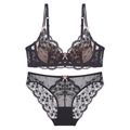 Completo intimo in pizzo nero stile francese con fiocchi e rete a fiori per donna - 70A / Nero e Nudo