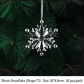 Ornement flocon de neige en acrylique de 58mm pour sapin de Noël lot de 50 pièces - Flocons De Neige De 58 Mm (forme 73) 50 Pièces/paquet (acheter Le Paquet Entier Ficelle Non Incluse)