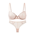 Set di lingerie rosa pallido con reggiseno in mesh a nido d'ape trasparente e perizoma - 75B / Nudo