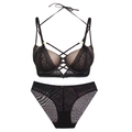 Ensemble de lingerie sexy en dentelle noire avec soutien-gorge licou et culotte à brides - 75B / Noir