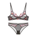 Completo intimo in mesh nero con ricamo a cuore, reggiseno e slip abbinati - 70B / Ricamo Cuore Nero