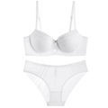 Flache Ansicht von weißem Spitzen-BH mit 3/4-Cups und passendem atmungsaktivem Slip-Set - 75B / Top und Unterteil / Weiß