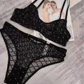 Französisches schwarzes Spitzen-Dessous-Set mit goldenen Pailletten und Mesh-BH - L / Schwarz