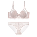 Dessous-Set aus rosa Spitze mit ultradünnem Spitzen-BH und passendem Slip für Damen - 70B / Rosa