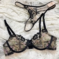 Ensemble lingerie sexy en mesh noir avec broderies florales roses et dentelle taille M - M / Noir