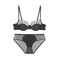 Completo intimo francese in pizzo nero con bordi a ciglia e cuciture in raso - 70A / Completo intimo / Nero