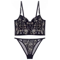 Ensemble lingerie française en maille noire avec broderie dorée et culotte assortie - S / Noir