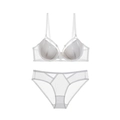 Set lingerie sexy in pizzo bianco con strisce verticali e cinturini incrociati - 70A / Bianco