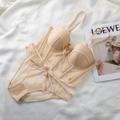 Conjunto de lencería de encaje francés beige con sujetador tipo corsé y lazo suave - 70B / Color Piel