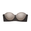 Nahtloser trägerloser schwarzer Bandeau-BH mit Netzüberzug und hochelastischen Seitenflügeln - 70A / Schwarz und Hautfarben