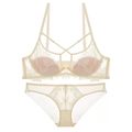 Dessous-Set mit Wimpernspitze und Mesh-Details in elegantem Cremegelb Finish - 70A / Cremeweiß