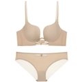 Seamless nude lingerie set with U-shaped push-up bra and matching panties - 70A / Nude