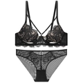 Elegante conjunto de lencería de encaje negro con motivos florales y encaje de pestañas - 75B / Negro