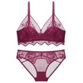 Ensemble lingerie en dentelle avec soutien-gorge triangle prune et culotte assortie - Bordeaux