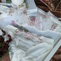 Exquisites cremefarbenes Spitzen-BH-Set mit rosa Blumenstickerei und Perlenakzenten - 70A / Weiß