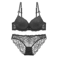 Conjunto de lencería de encaje negro con sujetador push-up y bragas de flores - 70A / Negro