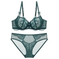 Completo intimo in pizzo verde scuro con reggiseno trasparente e slip in mesh - 70E / Verde