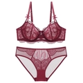 Set di lingerie in pizzo rosso vino profondo con motivi floreali e slip coordinati - 70B / Borgogna
