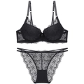 Conjunto de lencería de encaje negro con sujetador push-up y bragas florales a juego - 75A / Negro