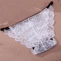Culotte en dentelle blanche à fleurs pour femme avec fine ceinture élastique noire - S / Blanc