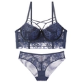Ensemble lingerie en dentelle bleu marine avec soutien-gorge push-up et culotte assortie - 70A / Haut Et Bas / Bleu