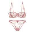 Completo intimo sexy in pizzo rosa con reggiseno a mezza coppa e slip coordinati - Rosa / 70D