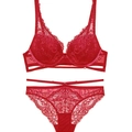 Dessous-Set aus Spitze in Rot mit floraler Stickerei und Slip mit Kreuzriemen-Detail - 70B / Rot