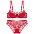 Elegante set di lingerie in pizzo rosso con reggiseno push-up e slip coordinato - Rosso / 70A