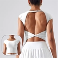 Set da yoga bianco senza maniche con top schiena scoperta e gonna a pieghe a vita alta - S / Bianco