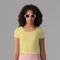 Camiseta de yoga corta amarillo claro de corte ajustado con cuello redondo para deporte - S / Amarillo Lavado