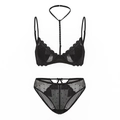 Completo intimo in pizzo nero con ricamo a cuore, cinturino girocollo e slip in mesh - 70B / Top E Mutandine / Set con Zirconia Nera