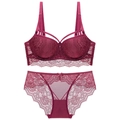 Completo intimo in pizzo rosso vino con reggiseno con ferretto e slip coordinati - 70A / Set Reggiseno E Slip / Borgogna