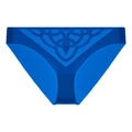Detalle de bordado en tanga de encaje azul real con intrincados patrones geométricos - S / Braga Azul