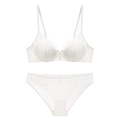 Detailansicht des weißen französischen Netz-Lingerie-Sets mit Satin- und Mesh-Struktur - 70A / Weiß