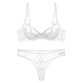 Conjunto de lencería de encaje blanco bordado con sujetador de malla transparente - 70B / Blanco