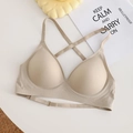 Soutien-gorge sans couture beige sans armatures avec bretelles croisées au dos - S / Hauts / Chair