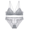 Set lingerie in pizzo grigio con coppa a triangolo francese e spalline sottili senza ferretto - M / Grigio