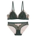 Ensemble de lingerie en dentelle avec soutien-gorge triangle vert foncé et culotte assortie - S / Haut Et Bas / Vert Foncé