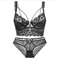 Ensemble lingerie en dentelle noire sexy avec soutien-gorge fleuri et culotte - 90C / Noir