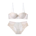 Franse kant lingerie set met ivoren halve cup beha en bijpassende slip set - 75C / Boven- En Onderstuk / Wit