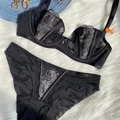 Set di lingerie in pizzo floreale nero con reggiseno a ferretto e slip coordinato - 70B / Nero/Nudo