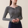 T-shirt de yoga gris foncé à manches longues avec col Henley et boutons détaillés - Gris