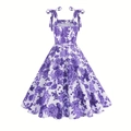 Detail der gerafften elastischen Rückseite und Bindeträger am lila Blumenkleid - S / Lila