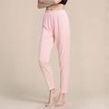 Dames thermische loungebroek van zijdemix in lichtroze met elastische taille - M / Roze