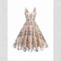 Elegantes champagnerfarbenes V-Ausschnitt Kleid mit blauer Blumenstickerei und A-Linie - S / Dunkelblau