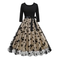 Elegante abito vintage a linea A con scollo a U, patchwork in rete e ricami floreali - S / Fiori floccati